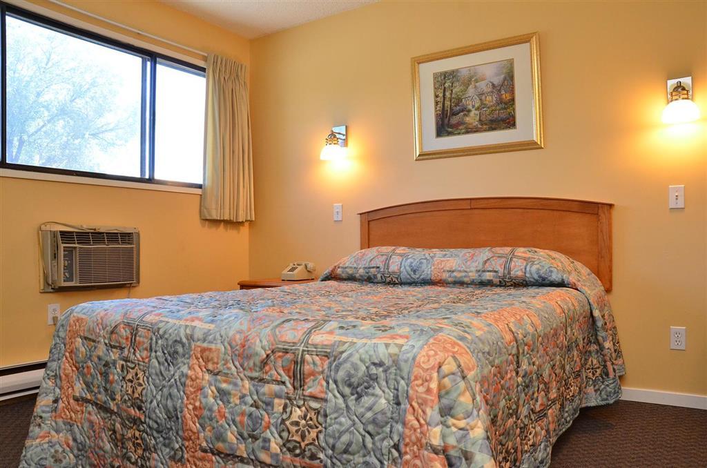Canadas Best Value Inn Kelowna Pokój zdjęcie