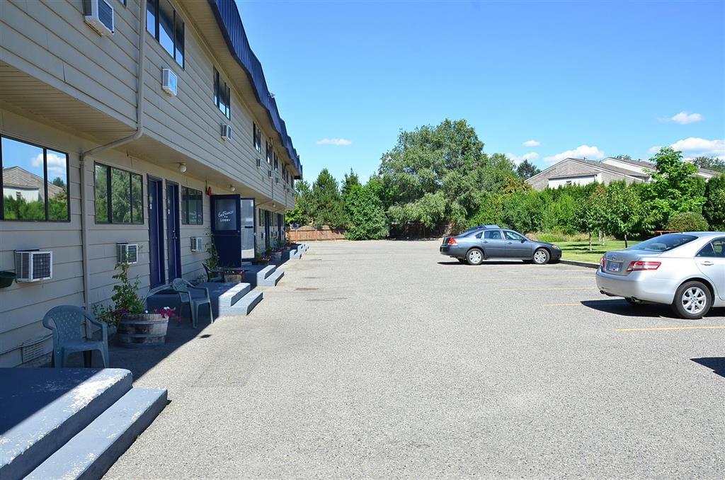 Canadas Best Value Inn Kelowna Zewnętrze zdjęcie