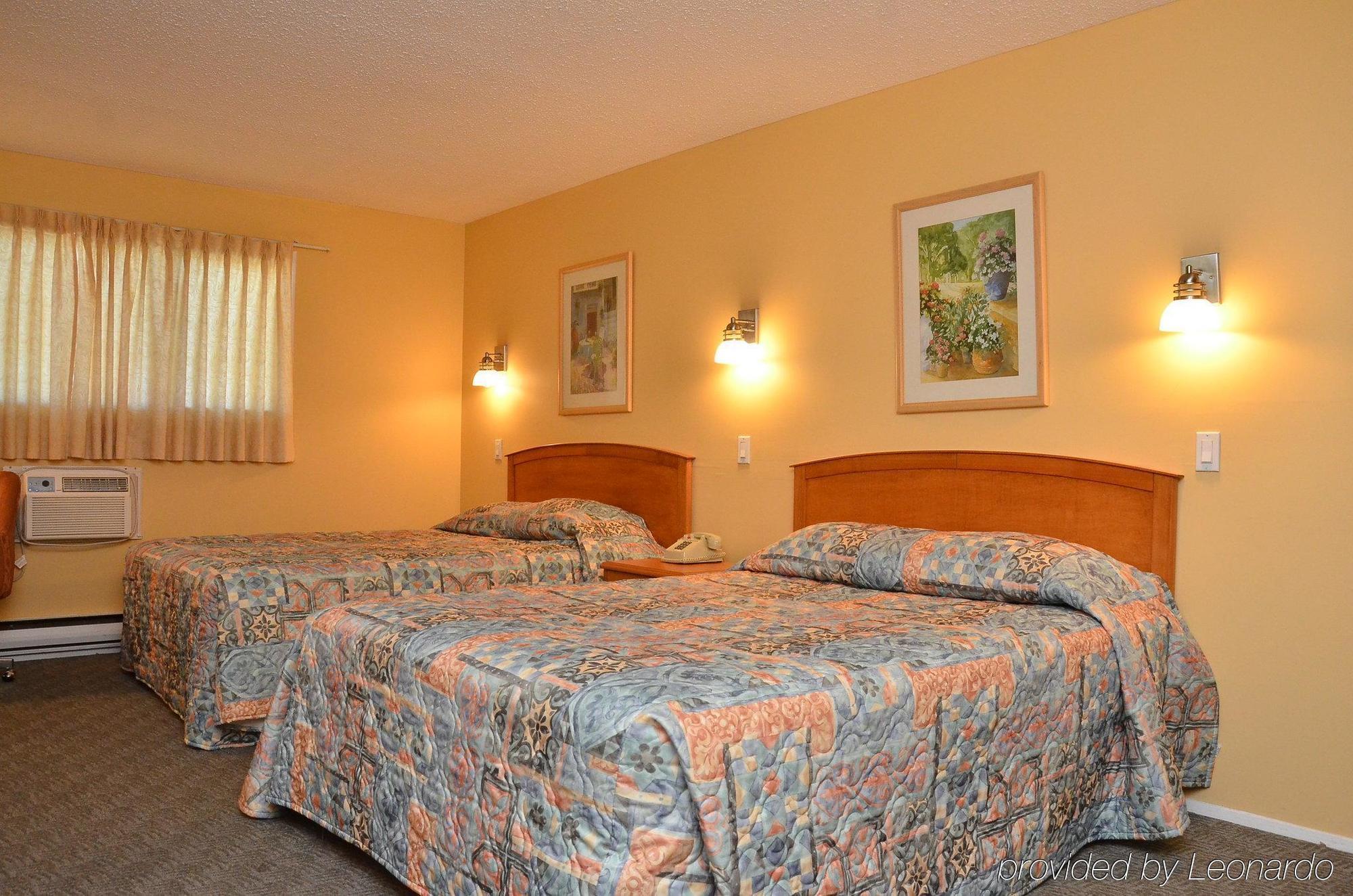 Canadas Best Value Inn Kelowna Pokój zdjęcie