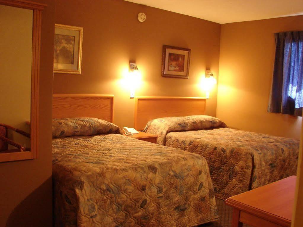 Canadas Best Value Inn Kelowna Zewnętrze zdjęcie